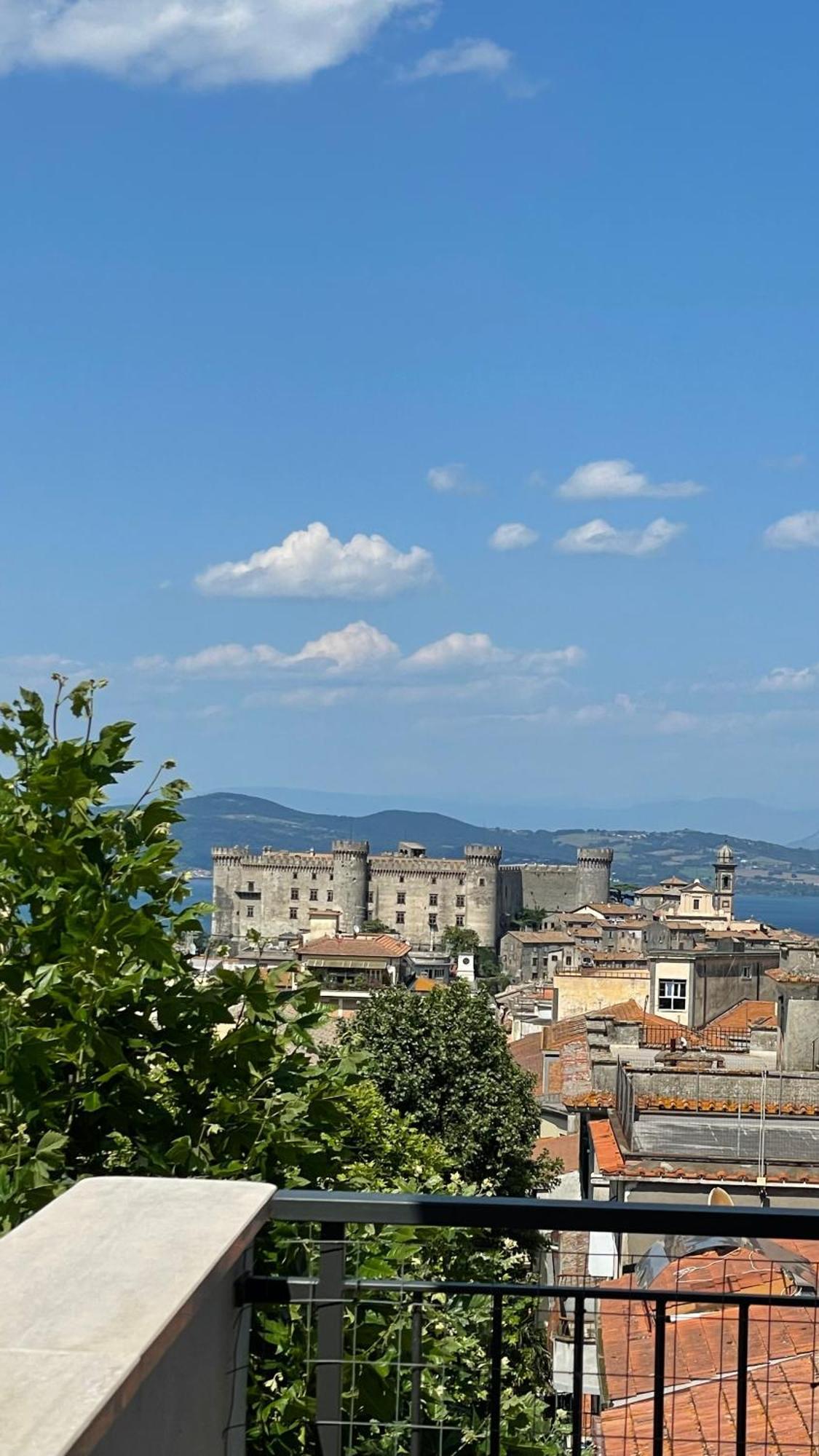 A Due Passi Dal Castello - Appartamento Con Vista Браччано Экстерьер фото